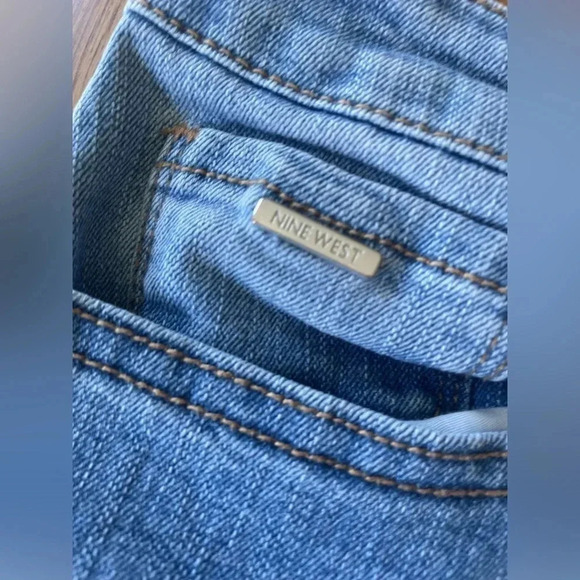 Nine west Christie Capri denim jeans size 12 EUC! - Picture 6 of 7